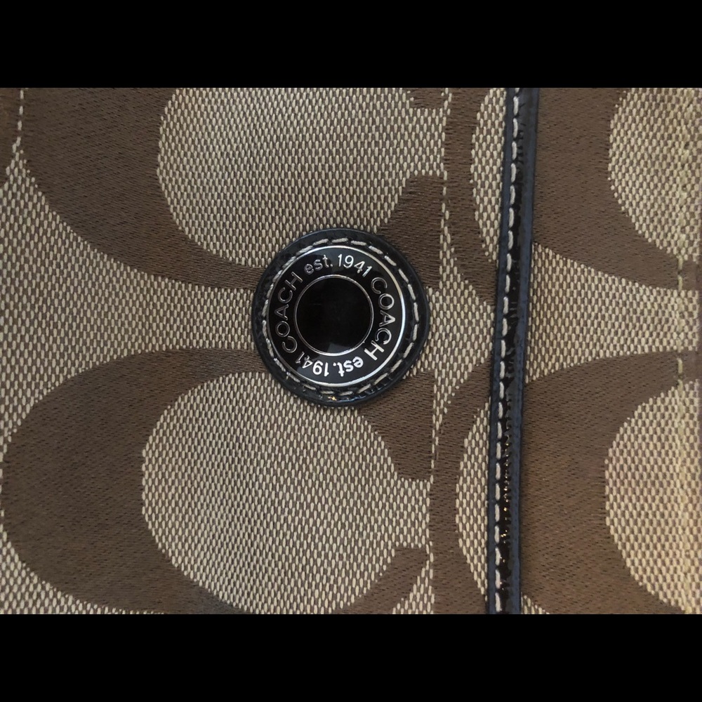 Coach crossbody purse - Picture 3 of 7